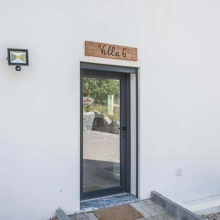 Peace House - 6 * لورينها